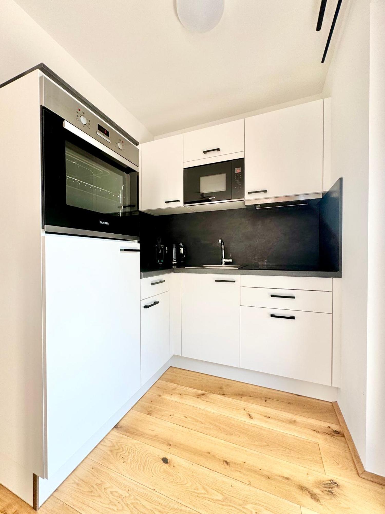 Stylische Wohnung Mit Balkon Vídeň Exteriér fotografie